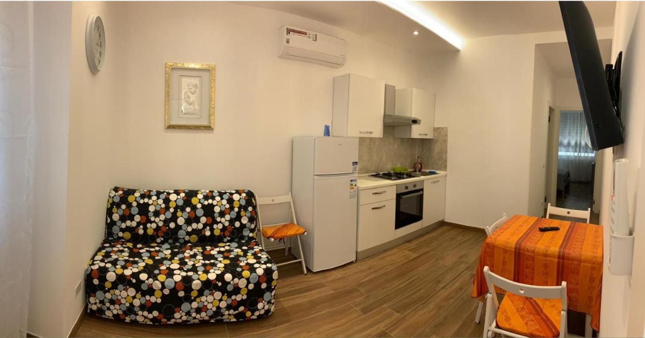 Claire'S Home Savona Luaran gambar