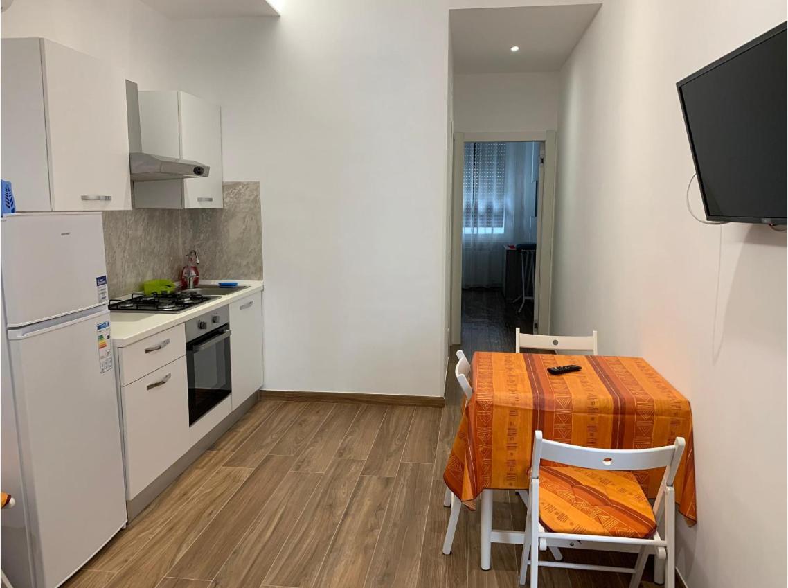 Claire'S Home Savona Luaran gambar